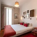 Apartment Family Near Metro Sleeps 8