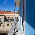 Family Near Metro Sleeps 8 * Lisbon