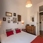 Apartament Family Near Metro Sleeps 8