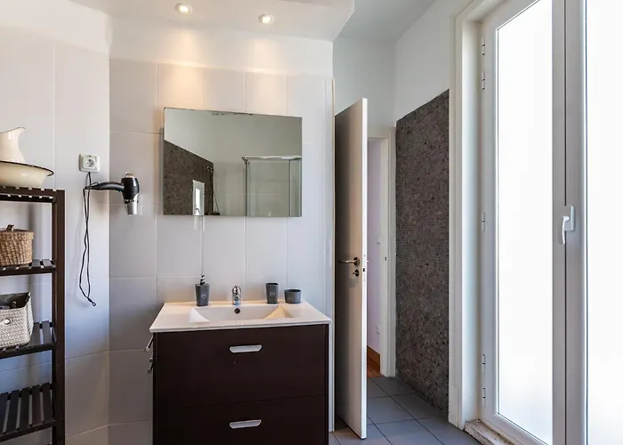 Apartmán Family Near Metro Sleeps 8