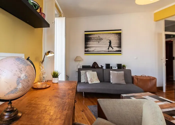 Apartmán Family Near Metro Sleeps 8