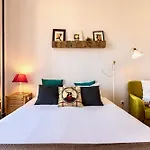 Family Near Metro Sleeps 8 * Lisboa