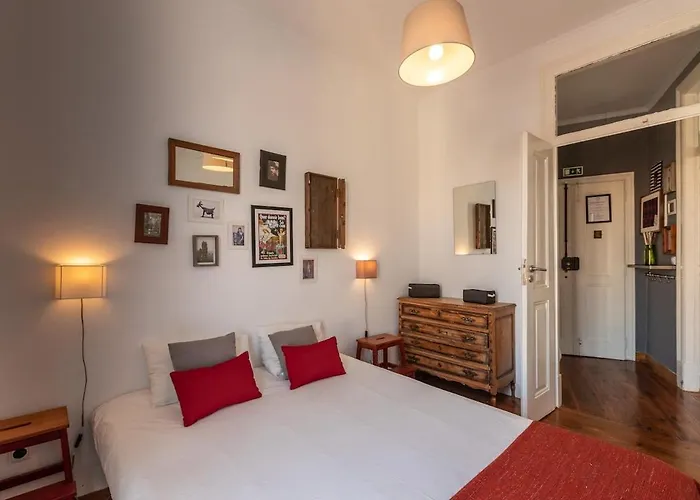 Apartman Family Near Metro Sleeps 8